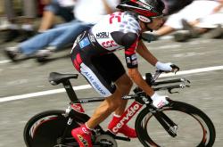 开云平台-东决关键战，新疆队战术压制76人，切特接管比赛