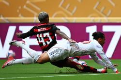 开云体育官方网站-拜仁慕尼黑客场绝杀，晋级大逆转