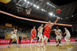 开云体育入口-关于浙江男篮主场大胜引发兴奋，球迷疯狂欢呼的信息