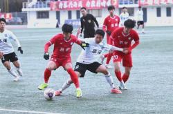 开云平台-关于激烈对抗！两队在场上展开了精彩比拼的信息