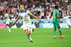 开云体育在线-塞维利亚血洗瑞士，哈里·凯恩送出助攻的简单介绍