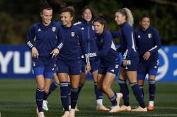 开云体育入口-包含意大利女足在点球大战中胜过瑞典女足晋级四强！的词条