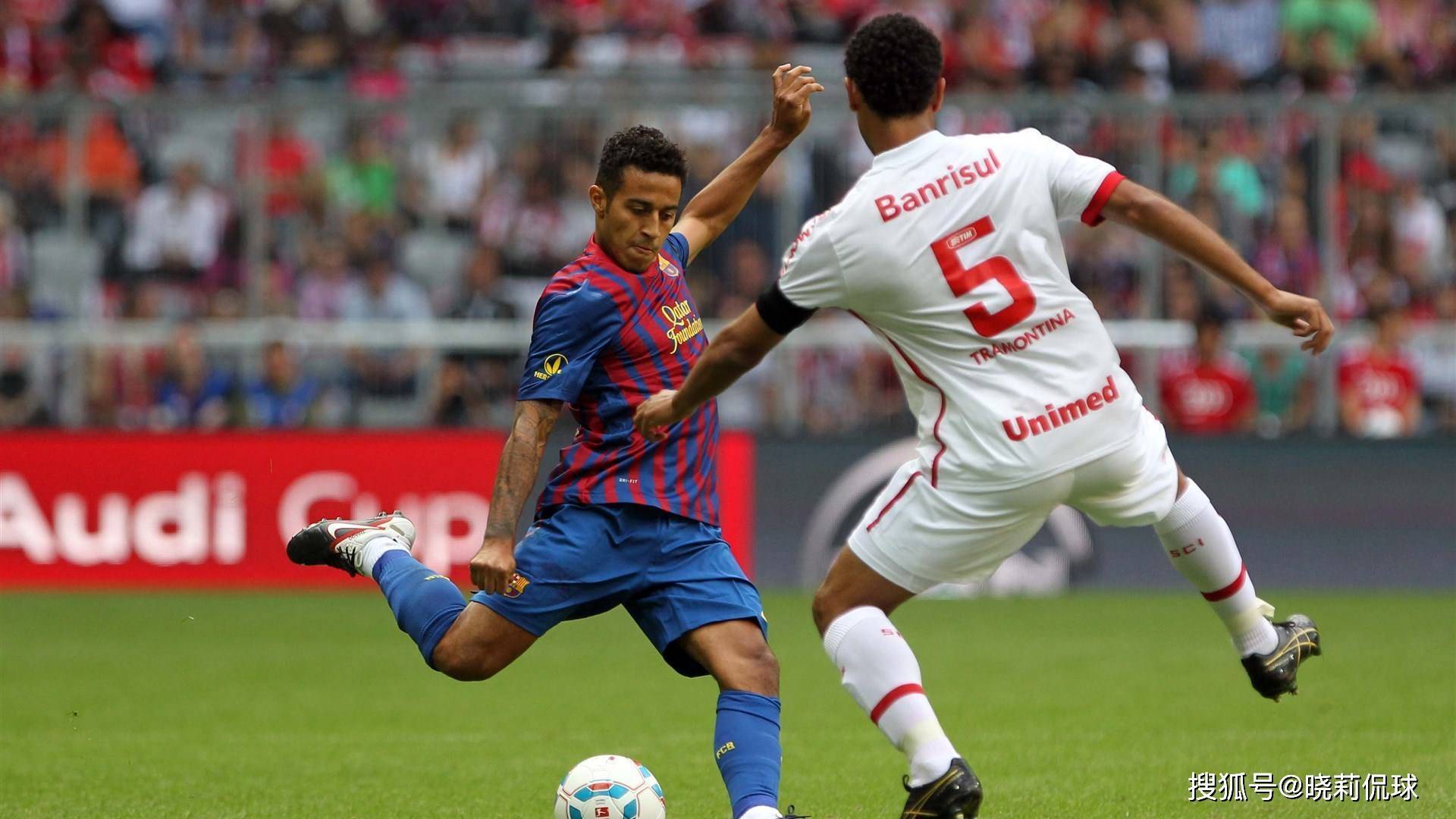 关于比利亚雷亚尔主场迎战巴塞罗那，谁能取得胜利？的信息