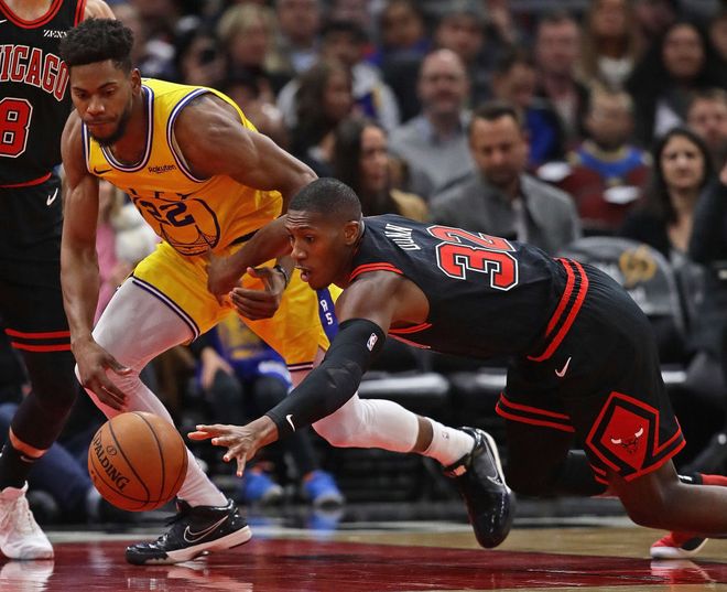 关于公牛绝杀火箭，拉塞尔送出助攻的信息