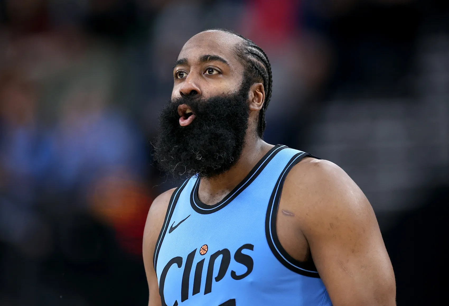 独行侠轻取猛龙,哈登打破历史纪录的简单介绍 独行侠轻取猛龙,哈登打破历史纪录的简单介绍