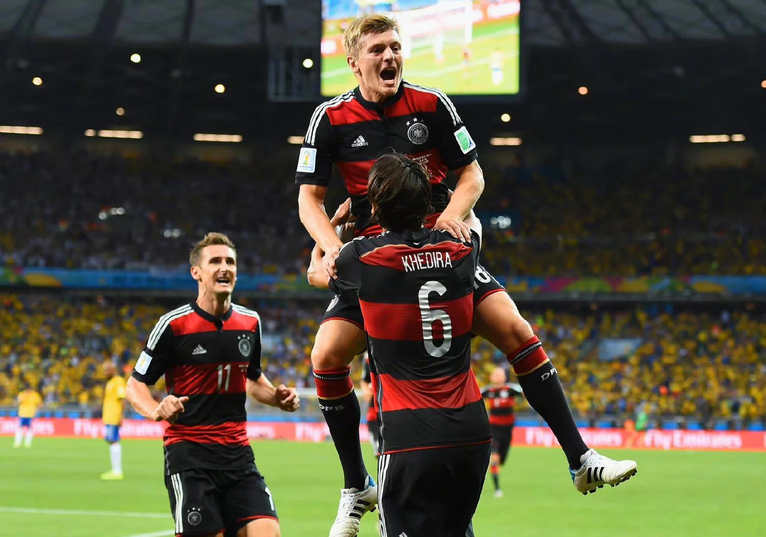 巴西鏖战乌克兰,拉什福德带队取胜 巴西鏖战乌克兰,拉什福德带队取胜