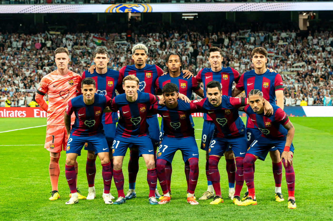 包含梅西领衔巴萨对阵多特蒙德，谁将获胜？的词条