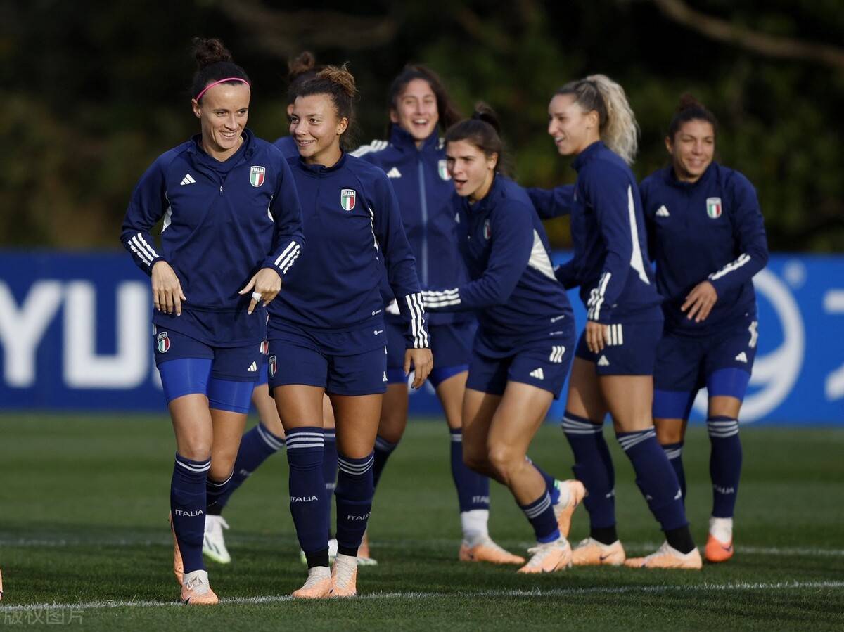 包含意大利女足在点球大战中胜过瑞典女足晋级四强！的词条