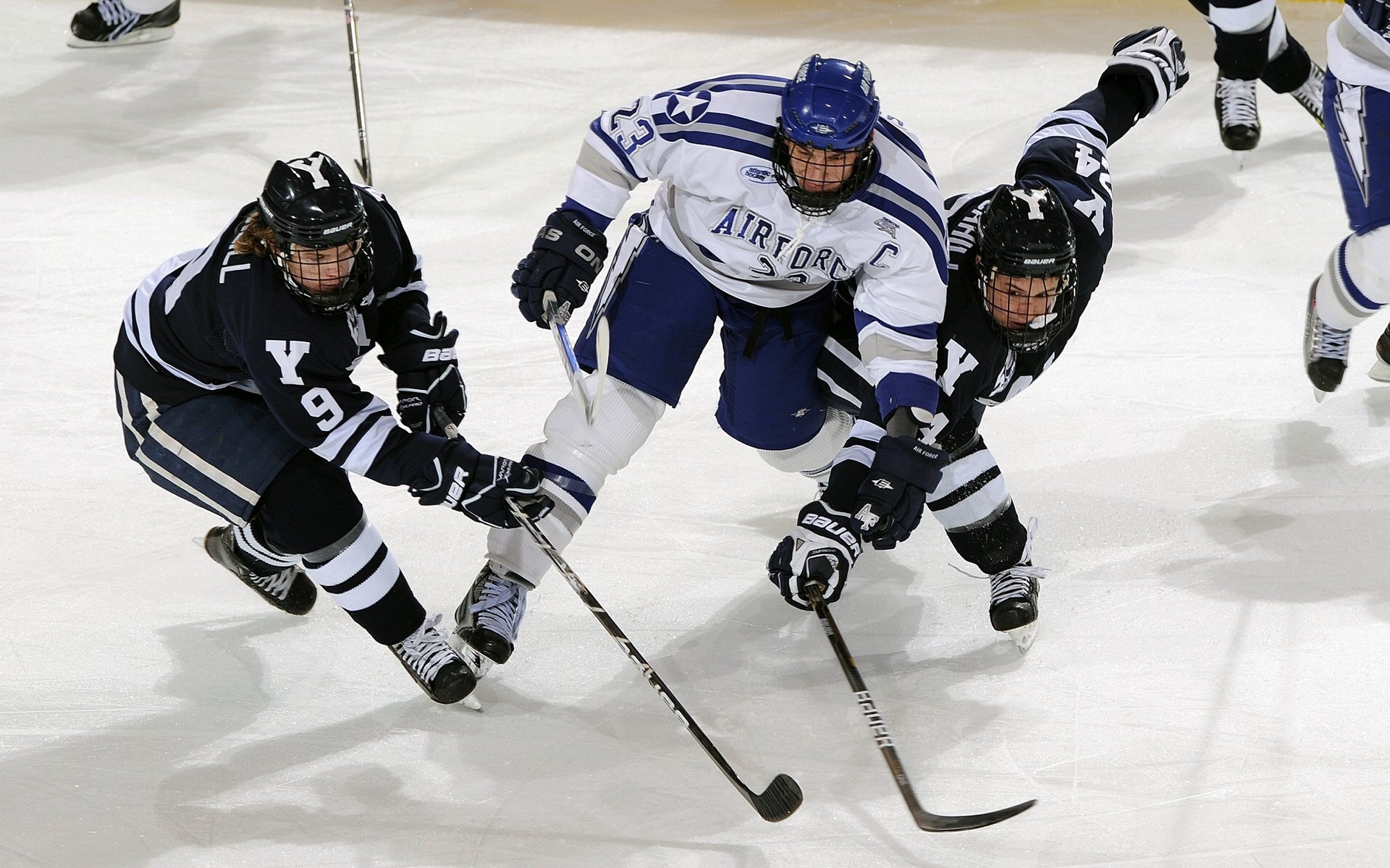 世界杯之夜，马丁内利扛起全队的传奇时刻