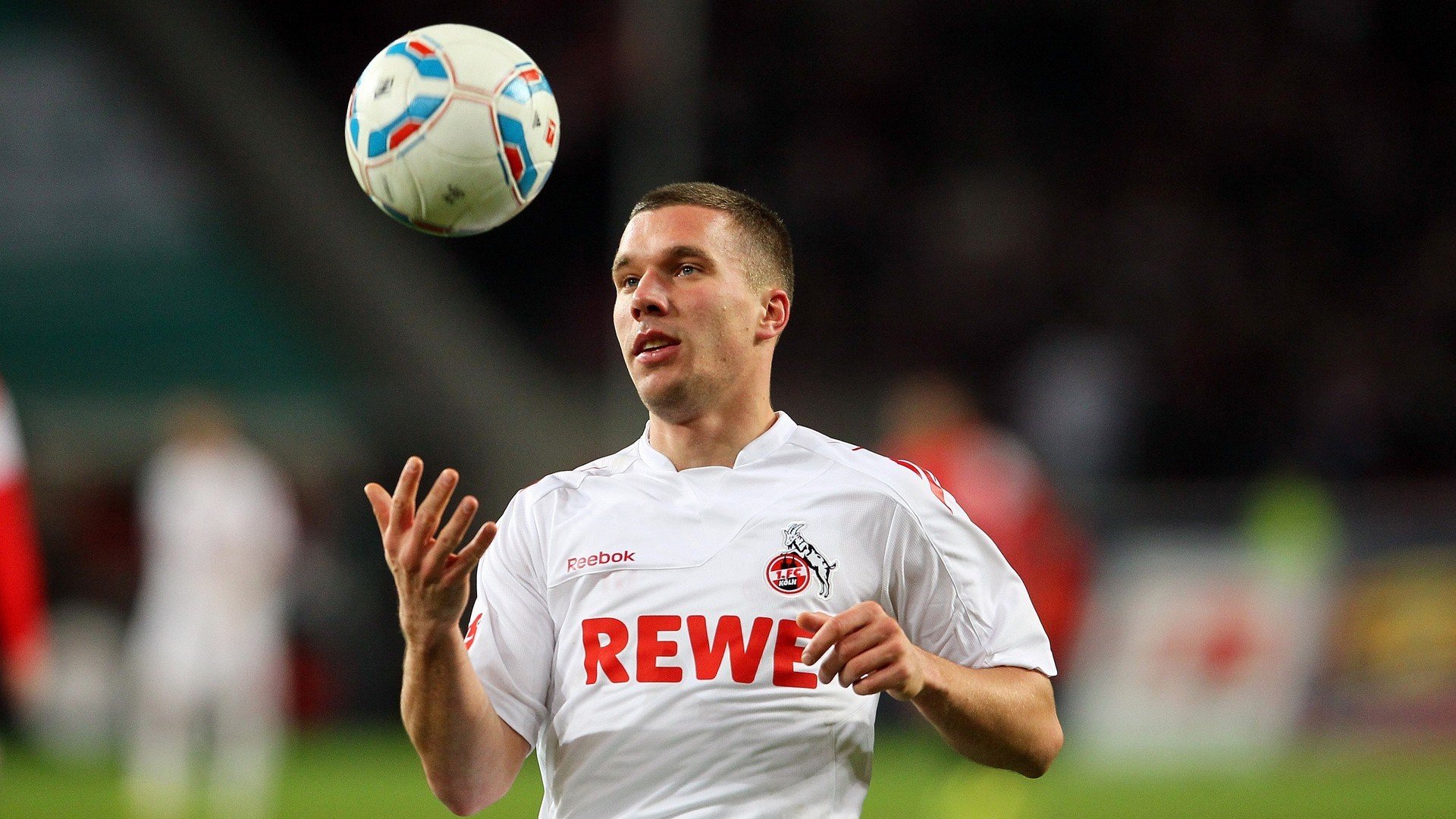 欧冠决赛之夜,拉梅洛全程高能输出,铸就传奇时刻